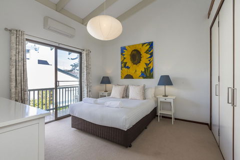 Cottesloe Sea Salt Abode - Executive Escapes - Tourism Noosa 4