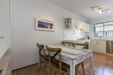 Cottesloe Sea Salt Abode - Executive Escapes - Tourism Noosa 6