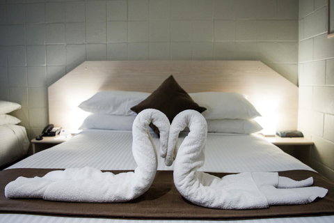 Hospitality Esperance SureStay Collection By Best Western - Tourism Noosa 5