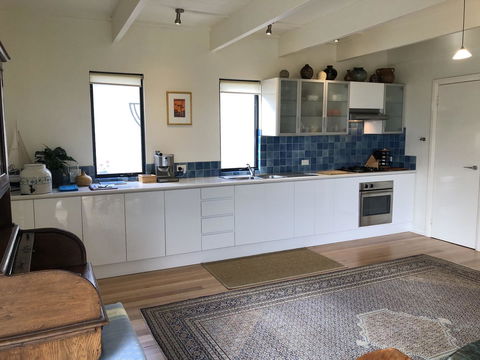 Orion Studio With Ocean Views - Tourism Noosa 6