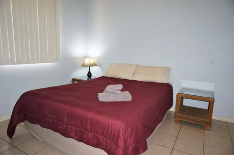 Osprey Holiday Village Unit 122 2 Bedroom - Tourism Noosa 6