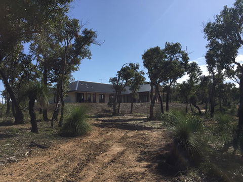 Eagle Bay House - Tourism Noosa 19