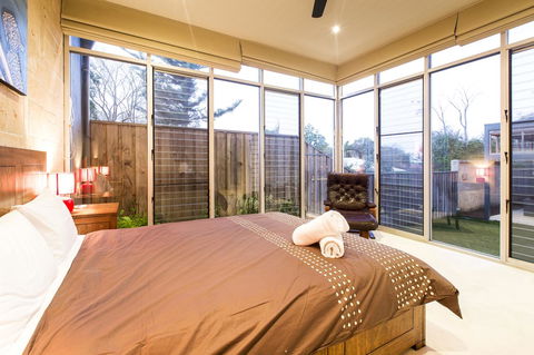 Arthouse - Tourism Noosa 11