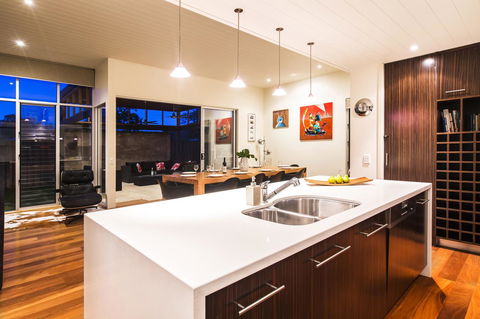 Arthouse - Tourism Noosa 9