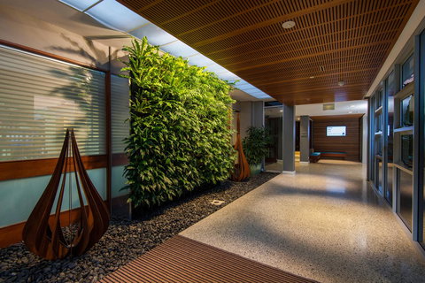 Trinity On Hampden - Tourism Noosa 1