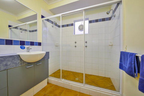 Osprey Holiday Village Unit 119 - Tourism Noosa 10