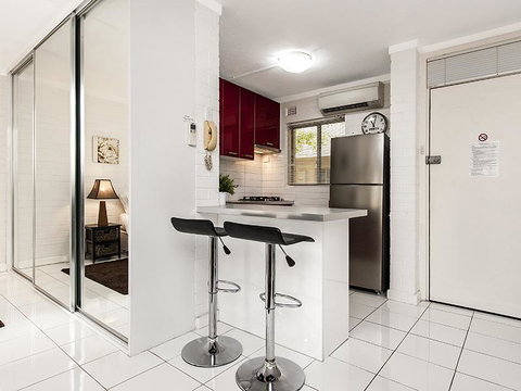 Rosalie 02 - Tourism Noosa 1