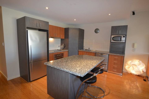 The Arcadia Apartment - Tourism Noosa 6