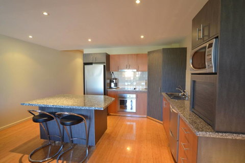 The Arcadia Apartment - Tourism Noosa 7
