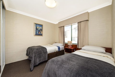 Subiaco Village 18 - Tourism Noosa 17
