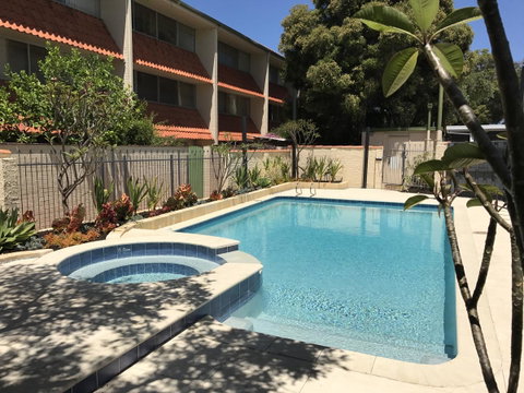 Rosalie 46 - Tourism Noosa 0