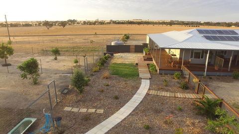 The Mains Guest House 2 Bedroom Farm Stay - Tourism Noosa 14