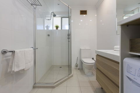 Cottesloe Beach Pines Apartment - Tourism Noosa 9