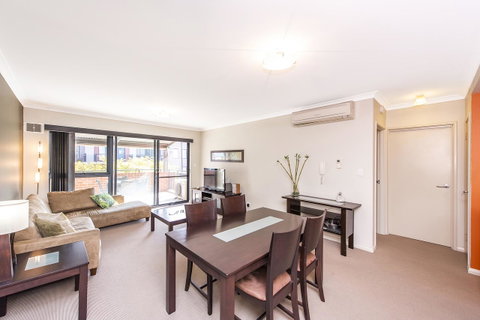 Subiaco Emporium Apartment - Tourism Noosa 26