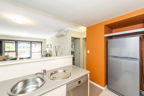 Subiaco Emporium Apartment - Tourism Noosa 18