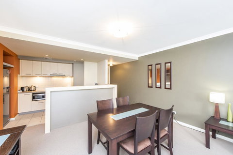 Subiaco Emporium Apartment - Tourism Noosa 11