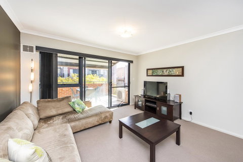 Subiaco Emporium Apartment - Tourism Noosa 15