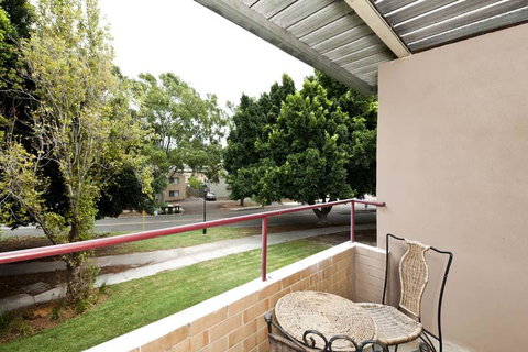 Cunningham Terrace 8 - Tourism Noosa 0
