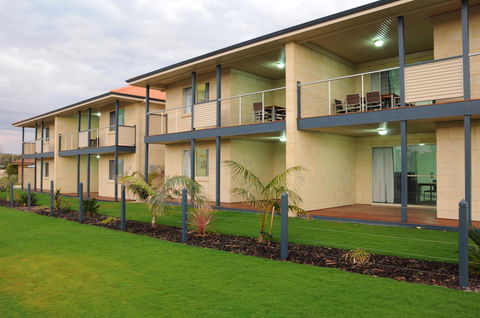 Pinnacles Edge Resort - Tourism Noosa 22
