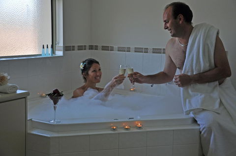 Pinnacles Edge Resort - Tourism Noosa 8