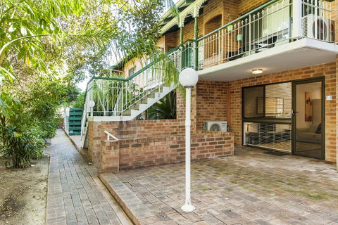 Forrest St - Tourism Noosa 18