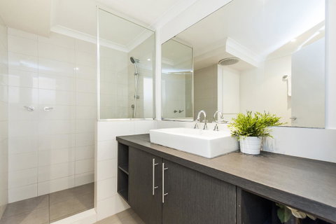 Forrest St - Tourism Noosa 15