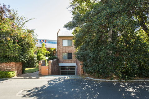 Forrest St - Tourism Noosa 19