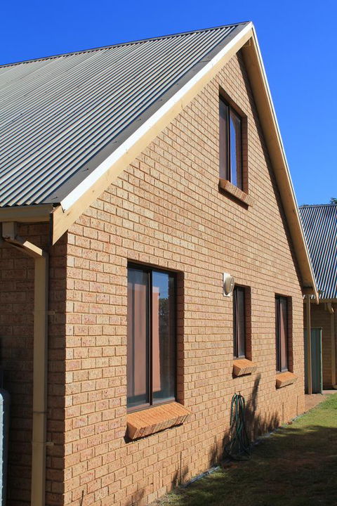 Kestrel Chalets - Tourism Noosa 22