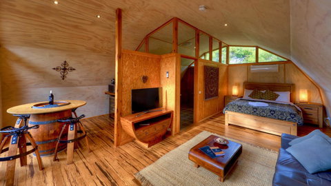 43 Degrees Bruny Island - Tourism Noosa 3