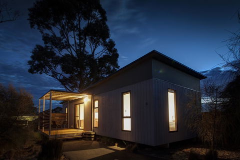 Swansea Beach Chalets - Tourism Noosa 32