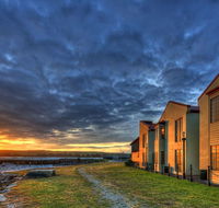 Stanley Village Waterfront Accommodation - Tourism Noosa