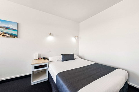 Coach House Launceston - Tourism Noosa 19