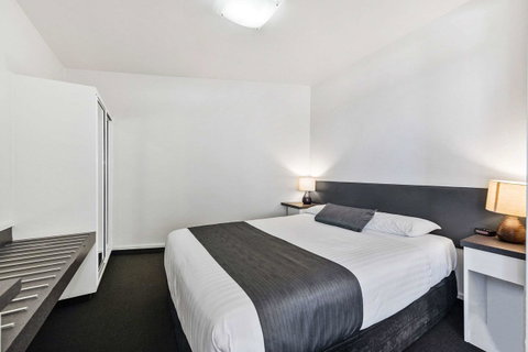 Coach House Launceston - Tourism Noosa 12