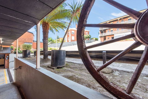 Coach House Launceston - Tourism Noosa 26