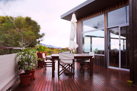 Eagle Peaks At Freycinet - Tourism Noosa 22