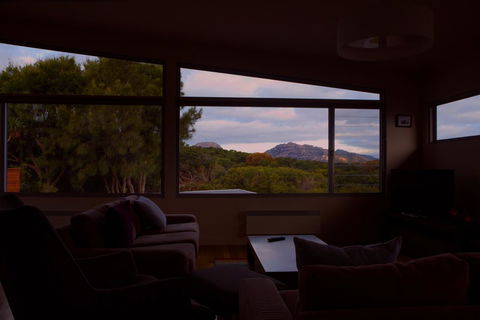 Eagle Peaks At Freycinet - Tourism Noosa 19