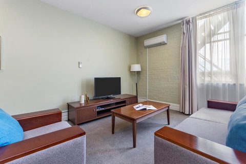 Launceston Central Apartment Hotel Official - Tourism Noosa 14