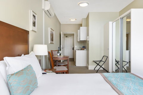 Launceston Central Apartment Hotel Official - Tourism Noosa 2