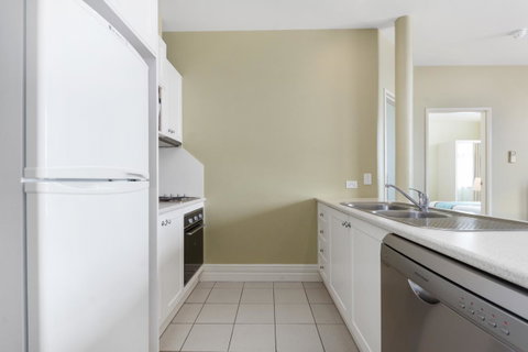 Launceston Central Apartment Hotel Official - Tourism Noosa 8