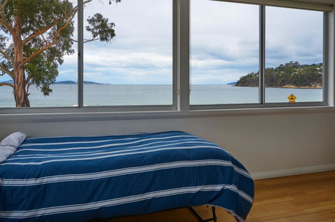 The Ultimate Beach House - Tourism Noosa 7