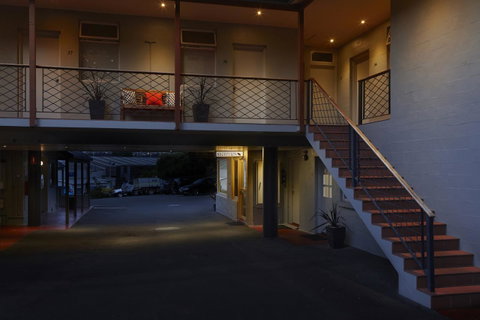Elphin Serviced Apartments - Tourism Noosa 20