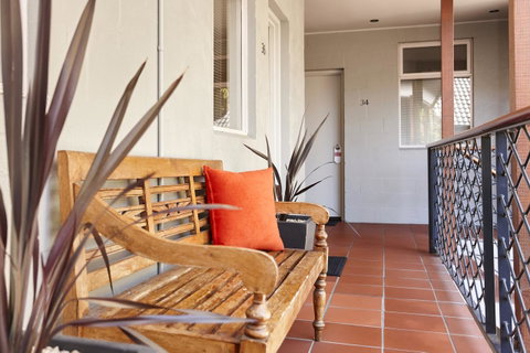 Elphin Serviced Apartments - Tourism Noosa 17