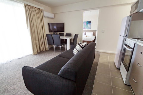 Adina Place Motel Apartments - Tourism Noosa 6