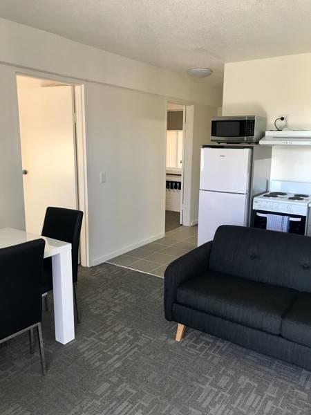 Adina Place Motel Apartments - Tourism Noosa 12