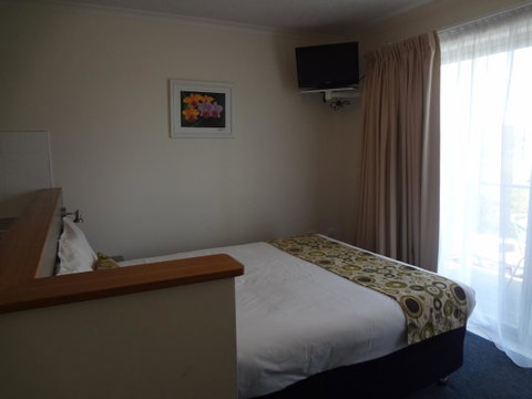 Adina Place Motel Apartments - Tourism Noosa 33
