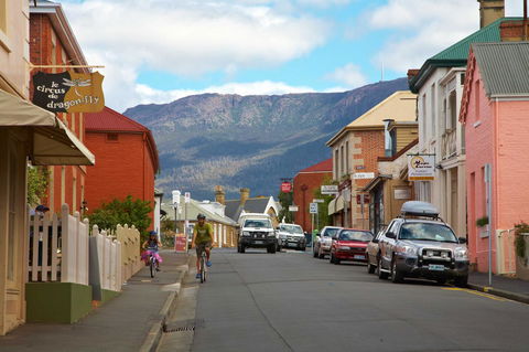 Hobart Waterfront Apartments - Tourism Noosa 8