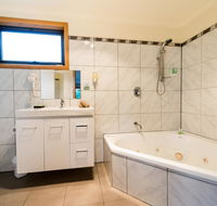 Driftwood Strahan Villas - Tourism Noosa