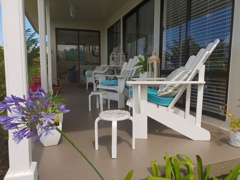 Garden By The Beach - Gateway To The East Coast, Close To Airport - Tourism Noosa 4