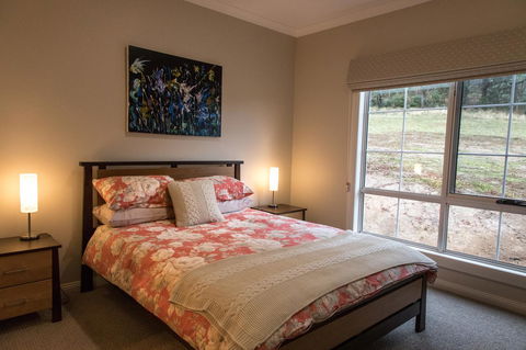Mountain Blue Guest House - Tourism Noosa 17