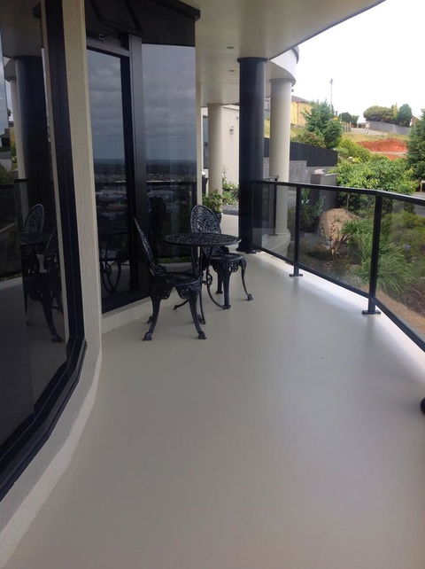 Sheer Pleasure Accommodation - Tourism Noosa 6